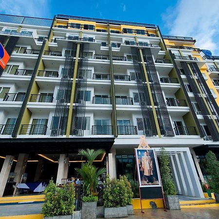 Blue Sky Patong Otel Dış mekan fotoğraf