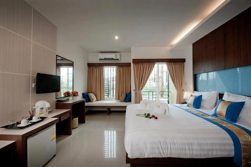 Blue Sky Patong Otel Dış mekan fotoğraf